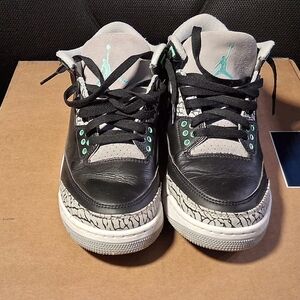 Jordan Black and Gray Sneakers with Teal Accents Size 7.5